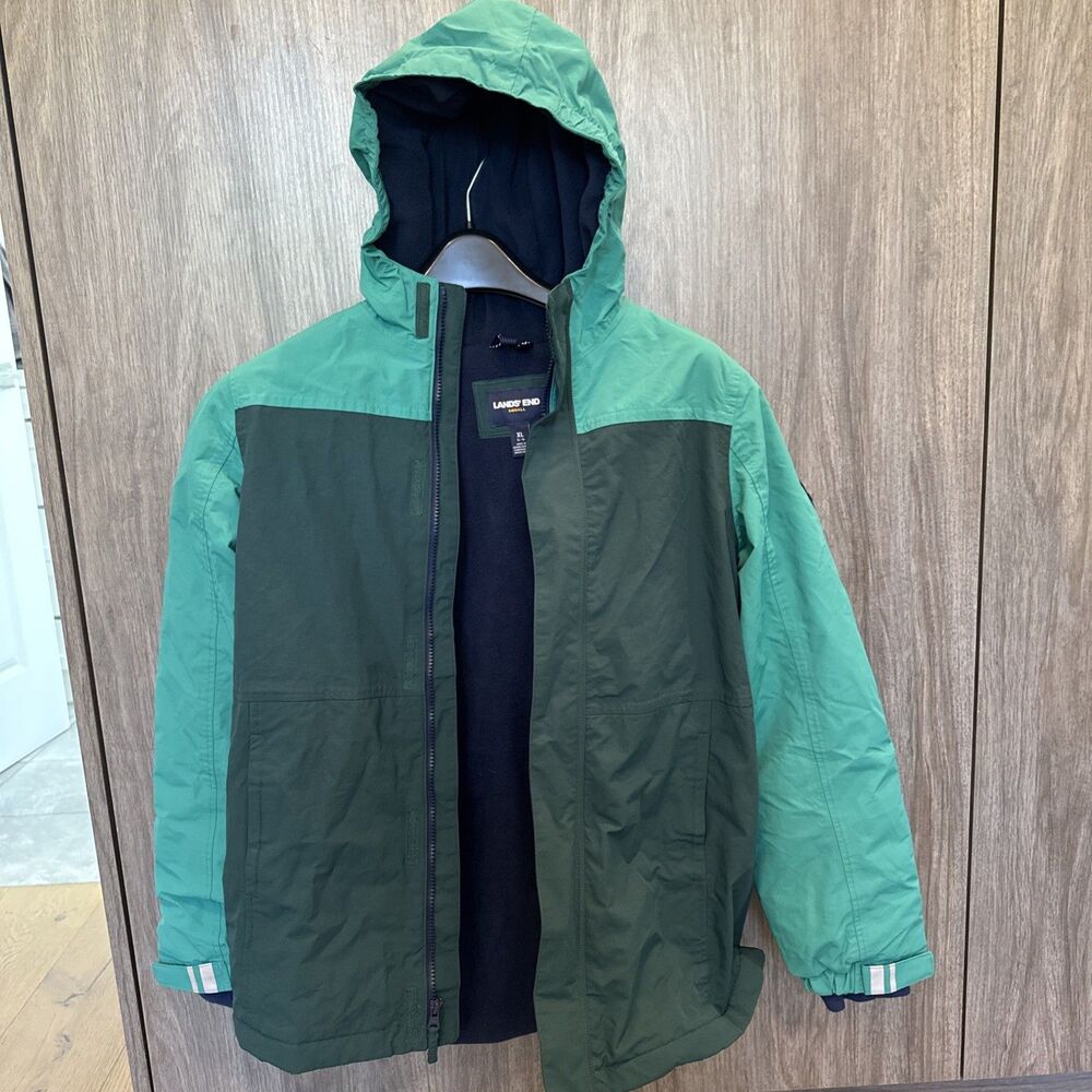 Lands End Boys' Jacket Size XL 14-16 Green Hooded Squall Waterproof Winter Coat